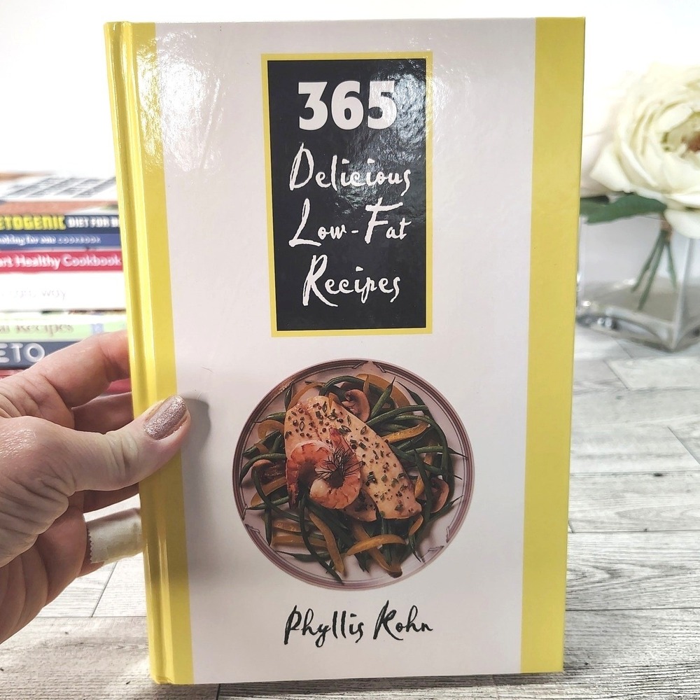 365 Delicious Low-Fat Recipes Cookbook by Phyllis Kohn 1995 Hardcover Book